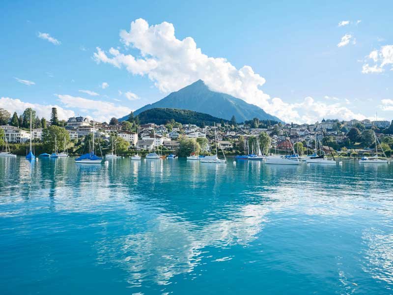 Lago di Thun: un tesoro naturale della Svizzera