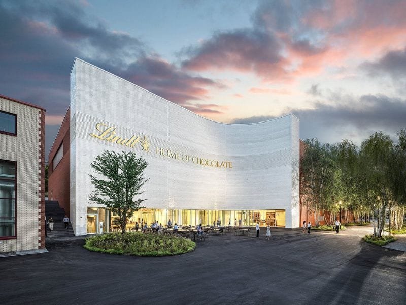 Esterno del Lindt Home of Chocolate a Kilchberg, vicino a Zurigo